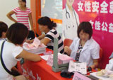 公益健康筛查走进超市
